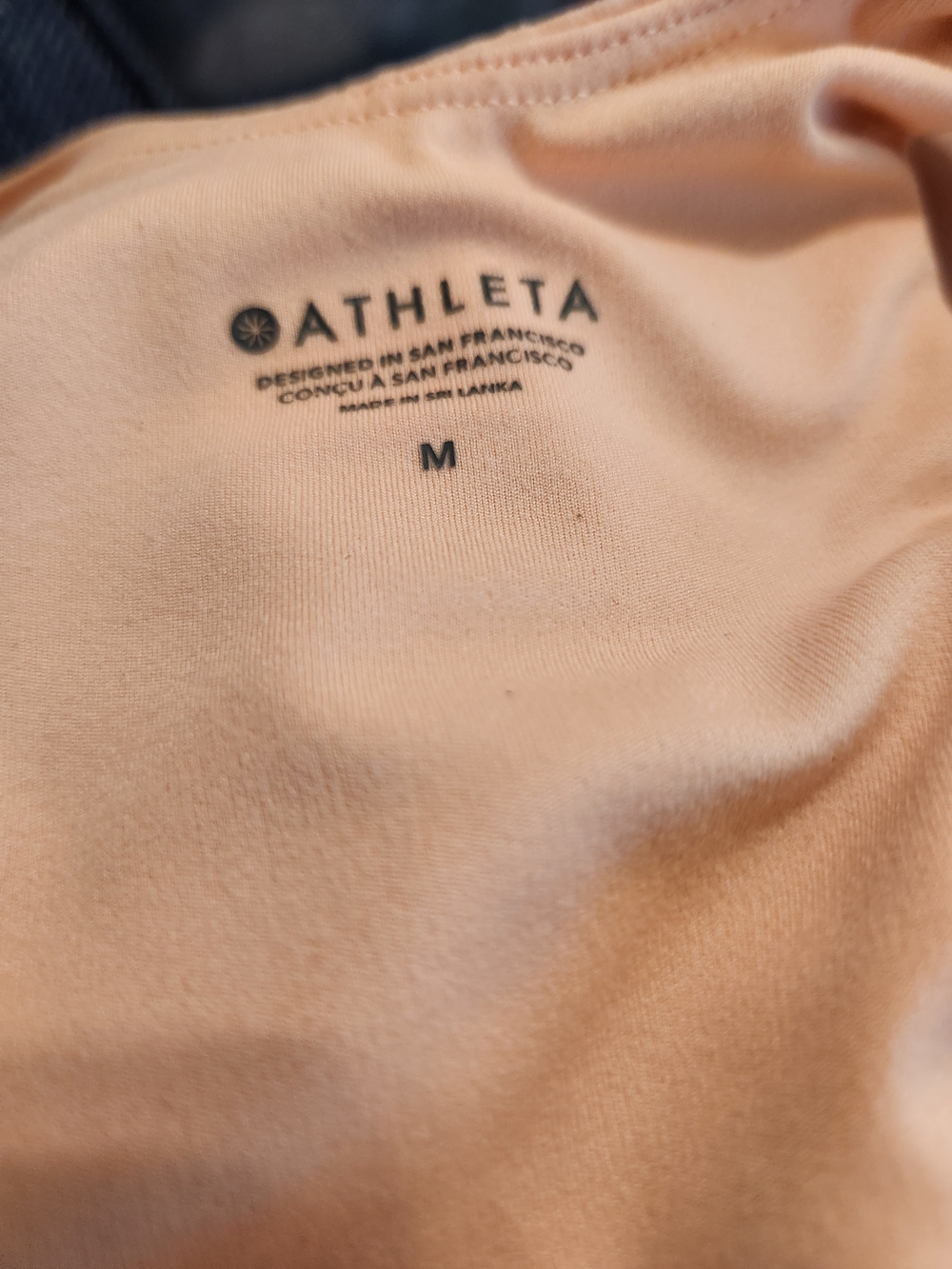 Athleta Conscious Crop Bra Coral Peach Cropped Scoop Neck Tank Top M - Picture 9 of 9